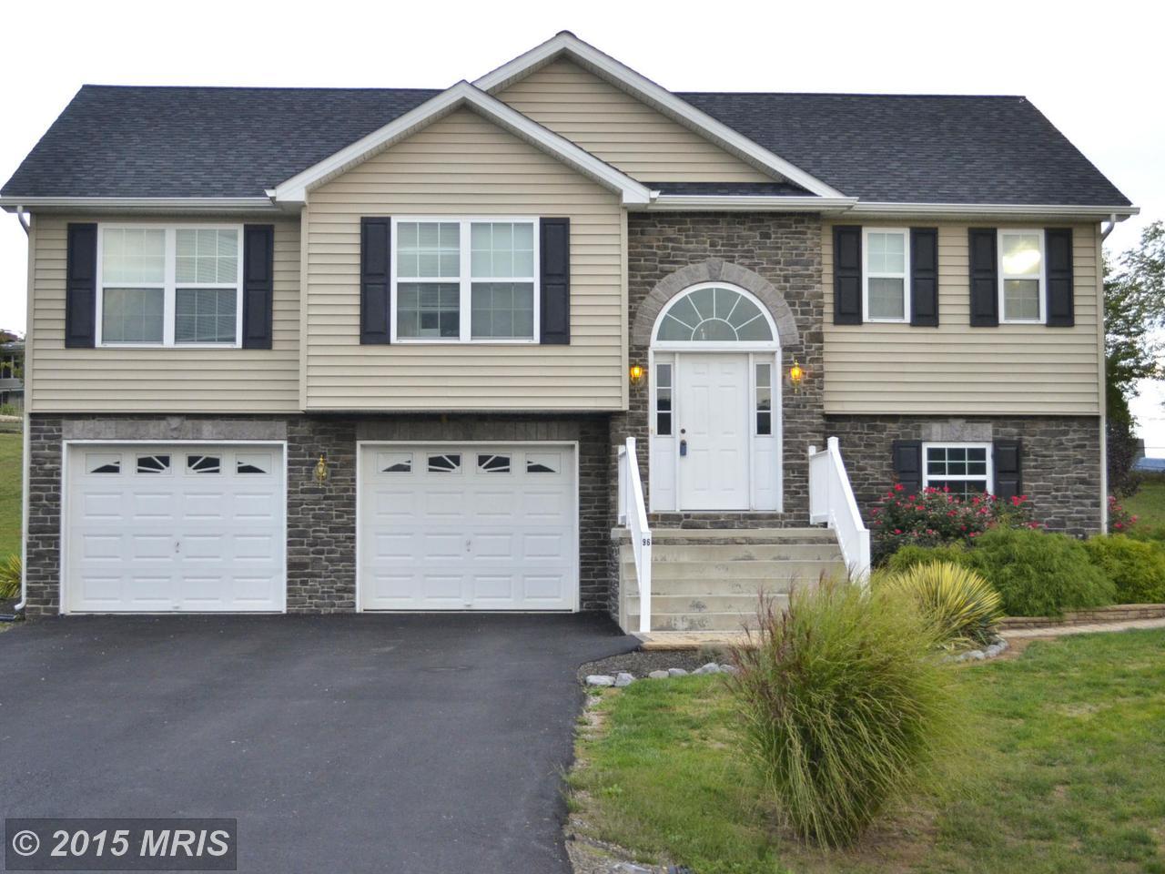 96 Seascape Ct Martinsburg, WV 25403