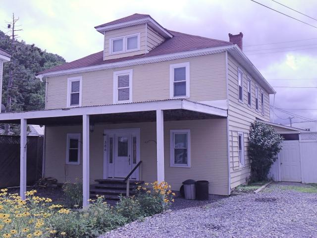 306 Second Street Rainelle, WV 25962