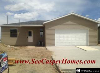 881 S 3rd Ave Mills, WY 82644