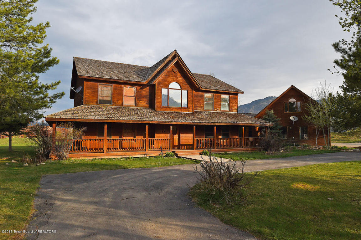 83 Buck Ln Alpine, WY 83128